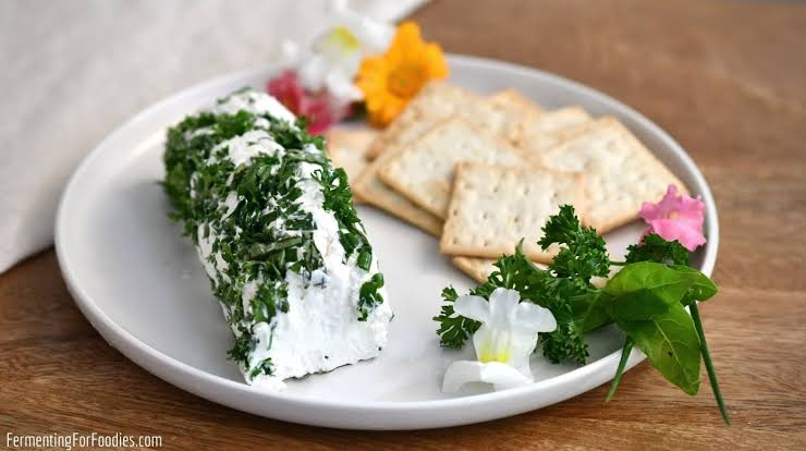 How to Make Goat Cheese with Rennet: An Easy Step-by-Step Guide